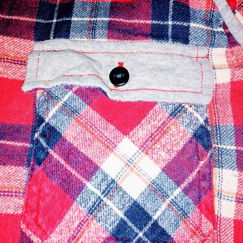 Passport Kids M Red Plaid Button Down Hooded Shirt - Picture 3 of 6
